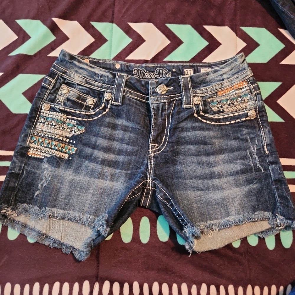 Aztec miss me jean shorts